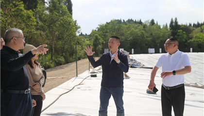 向誠、石鎮(zhèn)槐暗訪督導“五一”節(jié)前安全生產工作