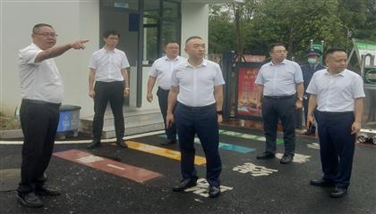 遂寧興業(yè)集團(tuán)召開“問(wèn)題大排查、作風(fēng)大整治、工作大提升”專項(xiàng)行動(dòng)現(xiàn)場(chǎng)推進(jìn)會(huì)